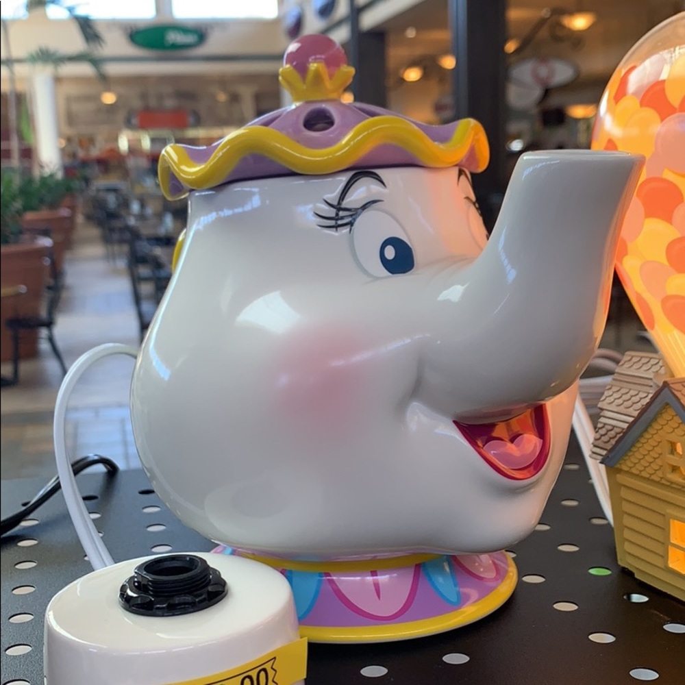 Mrs Potts Scentsy Warmer
